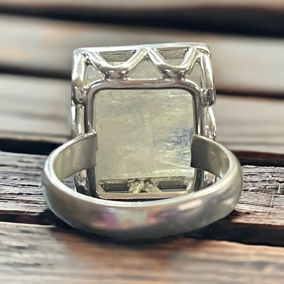 Natural Moonstone Sterling Silver Ring (8.5) - Picture 14 of 14